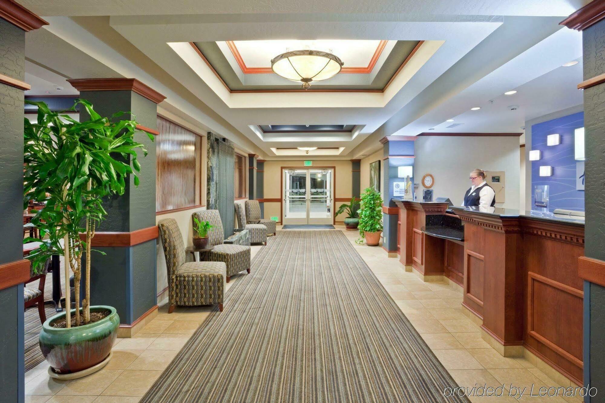 Holiday Inn Express Hotel & Suites Ashland By Ihg Екстериор снимка